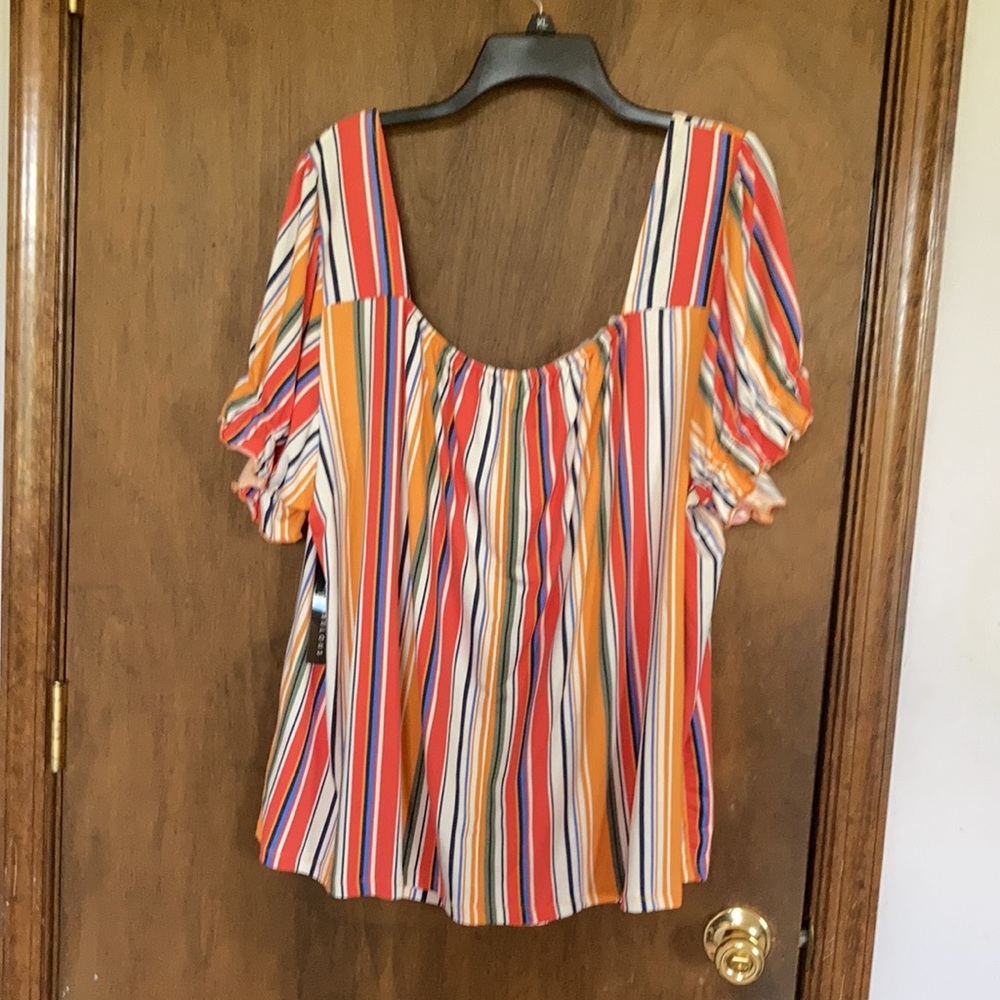 Absolutely Famous striped top smock front neckline detail soft 2X - Picture 12 of 16